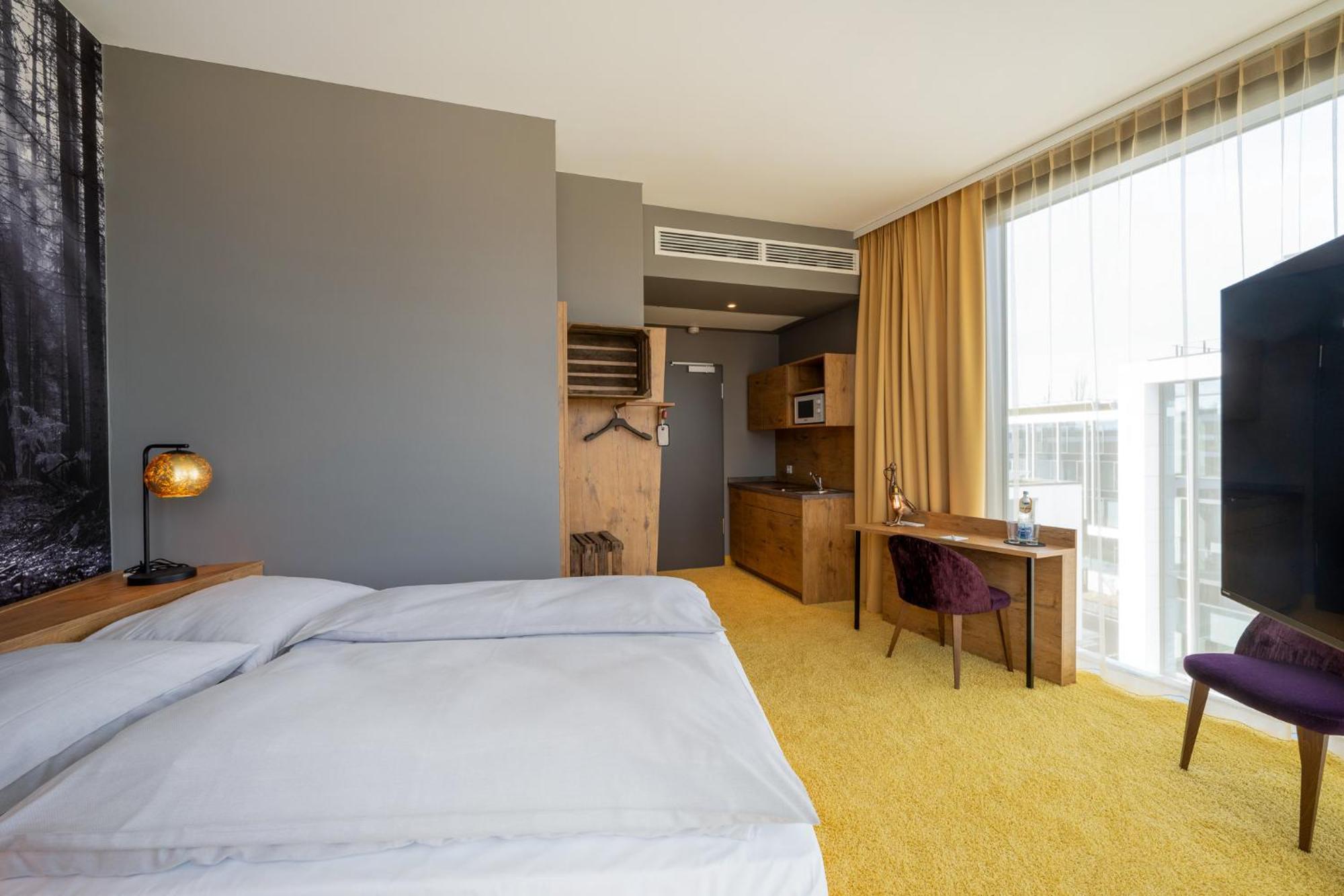 Mightytwice Hotel Achern Ngoại thất bức ảnh